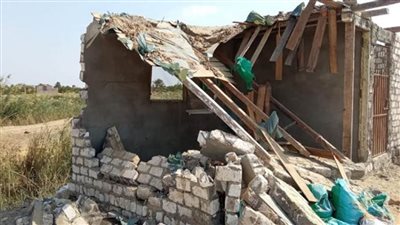 حملة مكبرة لإزالة التعديات على محمية قارون (صور)