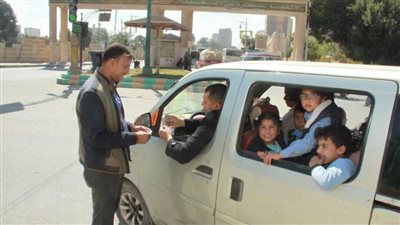 الكشف على 900 من سائقى الحافلات المدرسية أول أسبوعين من العام الدراسى