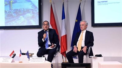 مدبولي: مصر تتمتع بإمكانات اقتصادية ضخمة وفرص استثمارية واعدة للشركات الفرنسية (صور)