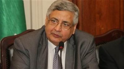 مستشار رئيس الجمهورية: الأدوية المستخدمة في مواجهة أزمة كورونا صناعة مصرية 100%