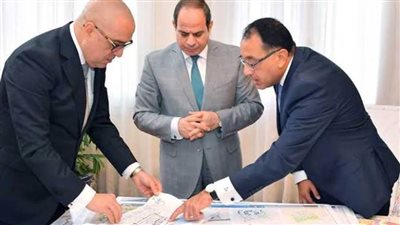 السيسي يجتمع برئيس الوزراء ووزير الإسكان