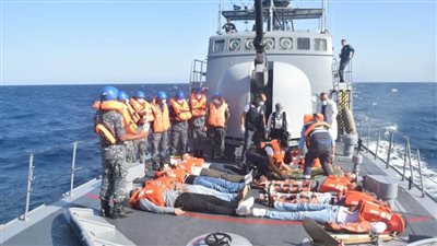 القوات المسلحة تنفذ التجربة «مصر - 7» لمحاكاة إنقاذ عبارة غارقة