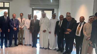 محافظ بورسعيد يلتقي عددا من المستثمرين الإماراتيين ويستعرض الفرص الاستثمارية المتاحة ببورسعيد