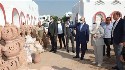 محافظة القاهرة: رئيس الوزراء يفتتح غدا قرية الفواخير بعد تطويرها