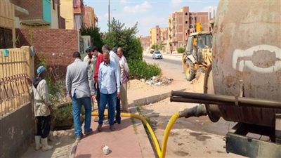 رئيس جهاز مدينة السادات يتفقد سير العمل بالمشروعات الجارية بالقطاعات المختلفة (صور)