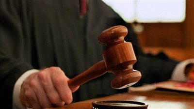 السجن 10 سنوات لرئيس مصلحة الضرائب السابق بتهمة الرشوة