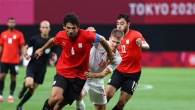 حجازى وأحمد ريان ينضمان لمعسكر المنتخب فى برج العرب غدا