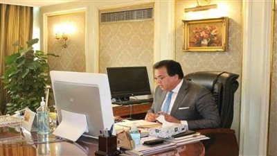 عاجل | د. خالد عبدالغفار يعلن بدء التجارب السريرية على اللقاح المصري 