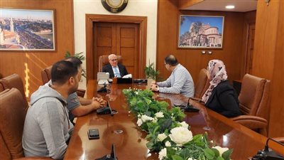 محافظ بورسعيد  يتابع سير العمل بعدد من مشروعات الإسكان بالمحافظة