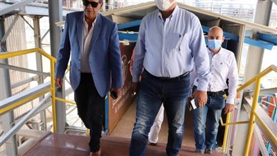 رئيس جهاز مدينة الصالحية الجديدة يتفقد منظومة الصرف الصناعي