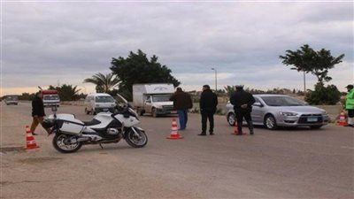 مهندس ينتحل صفة ضابط وينصب كمائن على الطريق بالتجمع