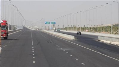 وزير الإسكان: نهدف لإنشاء محاور وطرق جديدة لتكون بمثابة شرايين للتنمية المتكاملة (صور)