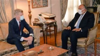 وزير الخارجية يستقبل المبعوث الأممى لدى اليمن لبحث التوصل لتسوية شاملة