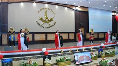 بمشاركة عدد من الملحقين العسكريين.. كلية القادة والأركان تحتفل باليوم الوطني لمصر (صور)