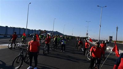 وزير الرياضة يطلق فاعليات ماراثون دراجات بمحور شينزو آبي (صور)