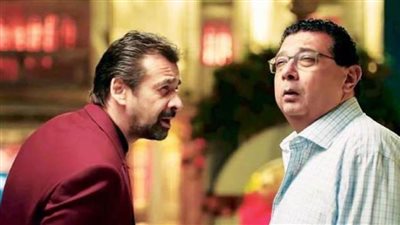 كريم عبد العزيز لماجد الكدواني بعد مشهد تكريمه: «الصاحب السند رزق»