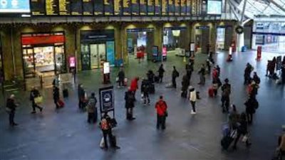 بريطانيا تدرج دول إفريقية جديدة إلى قائمة السفر الحمراء بسبب متحور كورونا 