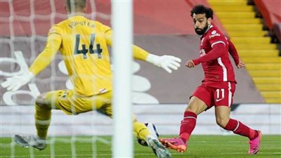 الشوط الأول.. الكرة تعاند صلاح وتبتسم لليفربول بتسجيل ثلاثية في شباك ساوثهامبتون 