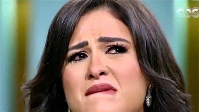 شقيق ياسمين عبد العزيز في رسالة لها عقب ظهورها الأول بعد مرضها: دموعك غالية عليا