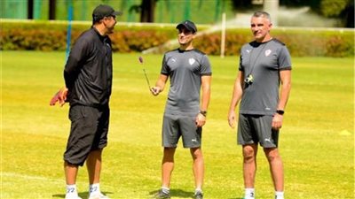كارتيرون يستبعد رحيل مدرب حراس الزمالك.. تعرف على التفاصيل  