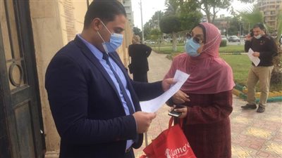 محافظة بورسعيد تبدأ في تطبيق قرار مجلس الوزراء بشأن تنظيم دخول المواطنين لمديريات والمصالح الحكومية بعد الحصول علي لقاح كورونا