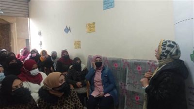 القوى العاملة تنظم ندوة لوحدة المساواة بين الجنسين في مياط