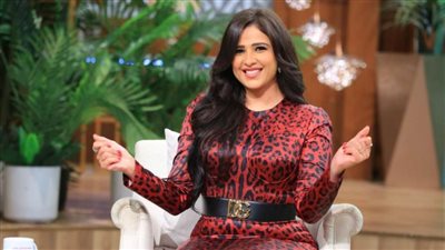 ياسمين عبد العزيز وأحمد العوضي فى ضيافة منى الشاذلي الأربعاء والخميس المقبلين