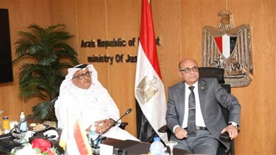 وزير العدل يستقبل نظيره القطري (صور)