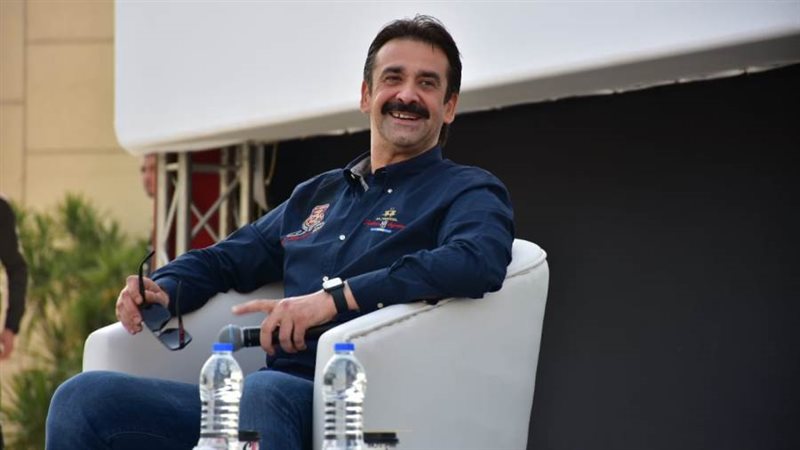 كريم عبد العزيز