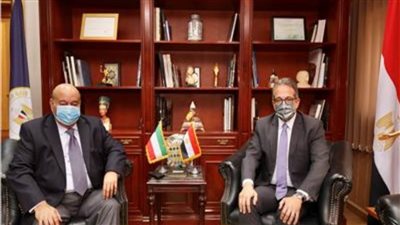 وزير السياحة يستقبل سفير دولة الكويت بالقاهرة