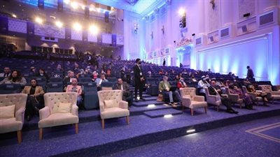 في إطار فاعليات اليوم الثالث للمنتدى العالمي الثاني للتعليم العالي والبحث العلمي.. جلسة نقاشية حول التعليم المهني والتدريب (صور)