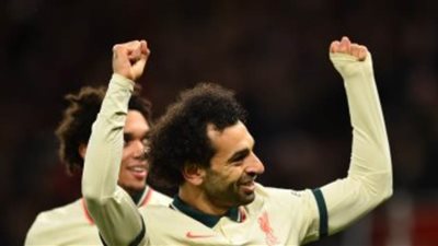 جيرارد: محمد صلاح أفضل لاعب في العالم بنسبة 100%