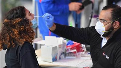 ليست جنوب إفريقيا.. تقرير يكشف مفاجأة عن أول بؤرة لأوميكرون.. تعرف على التفاصيل 