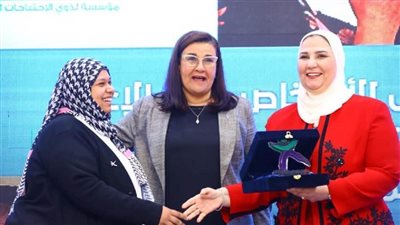 التضامن تحتفل بإنجازات المجتمع المدني بشأن ذوي الإعاقات البصرية (صور)