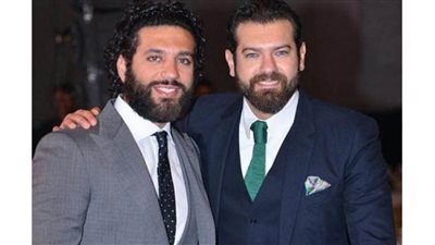 فاروق فلوكس ينتقد حسن الرداد بسبب عمرو يوسف.. اعرف الحكاية