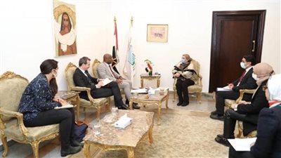 وزيرة البيئة تناقش مع رئيس الوكالة الفرنسية للتنمية بأفريقيا تحضيرات استضافة مؤتمر المناخ القادم (صور)