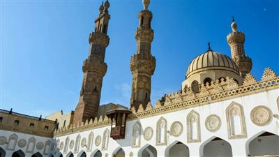 الكشف عن منصات إلكترونية مخصصة لصياغة رسائل الكراهية.. ومرصد الأزهر يحذِّر