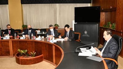 وزير البترول يبحث التعاون مع ميتسوبيشي اليابانية في مجالات الطاقة النظيفة (صور)