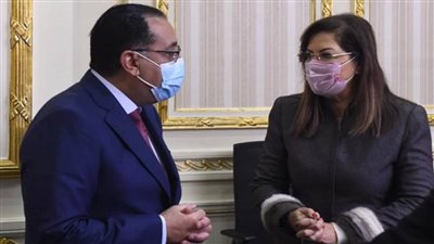 رئيس الوزراء يشيد بالحوار المفتوح للرئيس السيسي مع طلاب جامعة كفر الشيخ (صور)