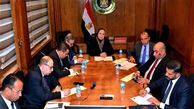 وزيرة التجارة ونظيرها العماني يستعرضان أطر تنمية التعاون المشترك بين البلدين (صور)