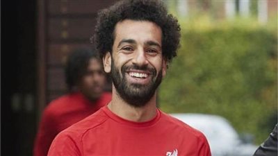 خطاب فيفا يكشف إجبار كيروش علي مشاركة صلاح مع ليفربول 