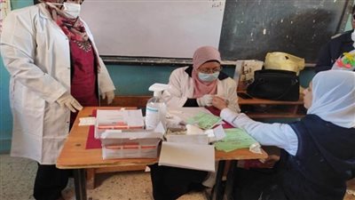 الصحة: فحص 733 ألف و414 طالب بالصف الأول الإعدادي 
