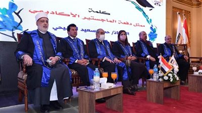 وزير الطيران يشارك في احتفالية تخريج دفعة جديدة من 