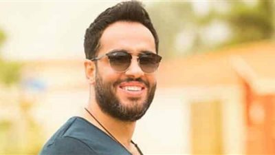 بالفيديو .. رامي جمال يحتفل بالعام الجديد في برنامج 