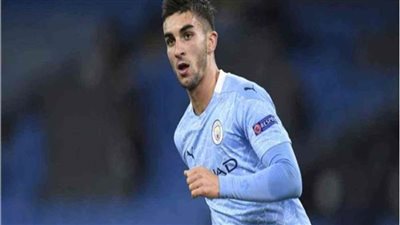 برشلونه يعلن رسميا ضم توريس ويؤكد : لاعب الحاضر والمستقبل 