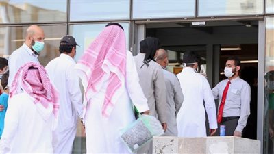 عقوبات مالية مغلظة لعدم ارتداء الكمامة في السعودية