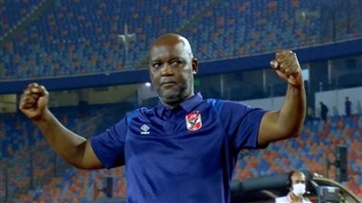 موسيماني يرفض التفريط في خماسي الأهلي الأجنبي بيناير