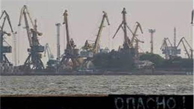 أوكرانيا تغلق موانيها أمام «السفن الروسية» 