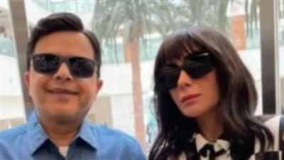 شاهد.. محمد هنيدى ومنى زكى من كواليس تصوير فيلم 