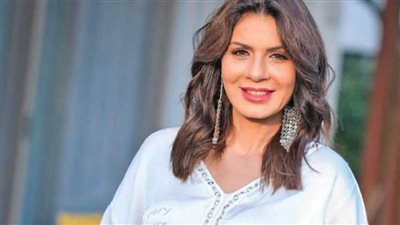 نجلاء بدر تعلن إصابتها بفيروس كورونا.. وتعلق: جالى أوميكرون